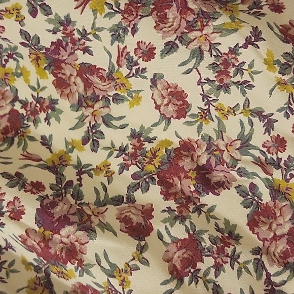 Sezane Maria Pink Floral Skirt - Picture 9 of 11